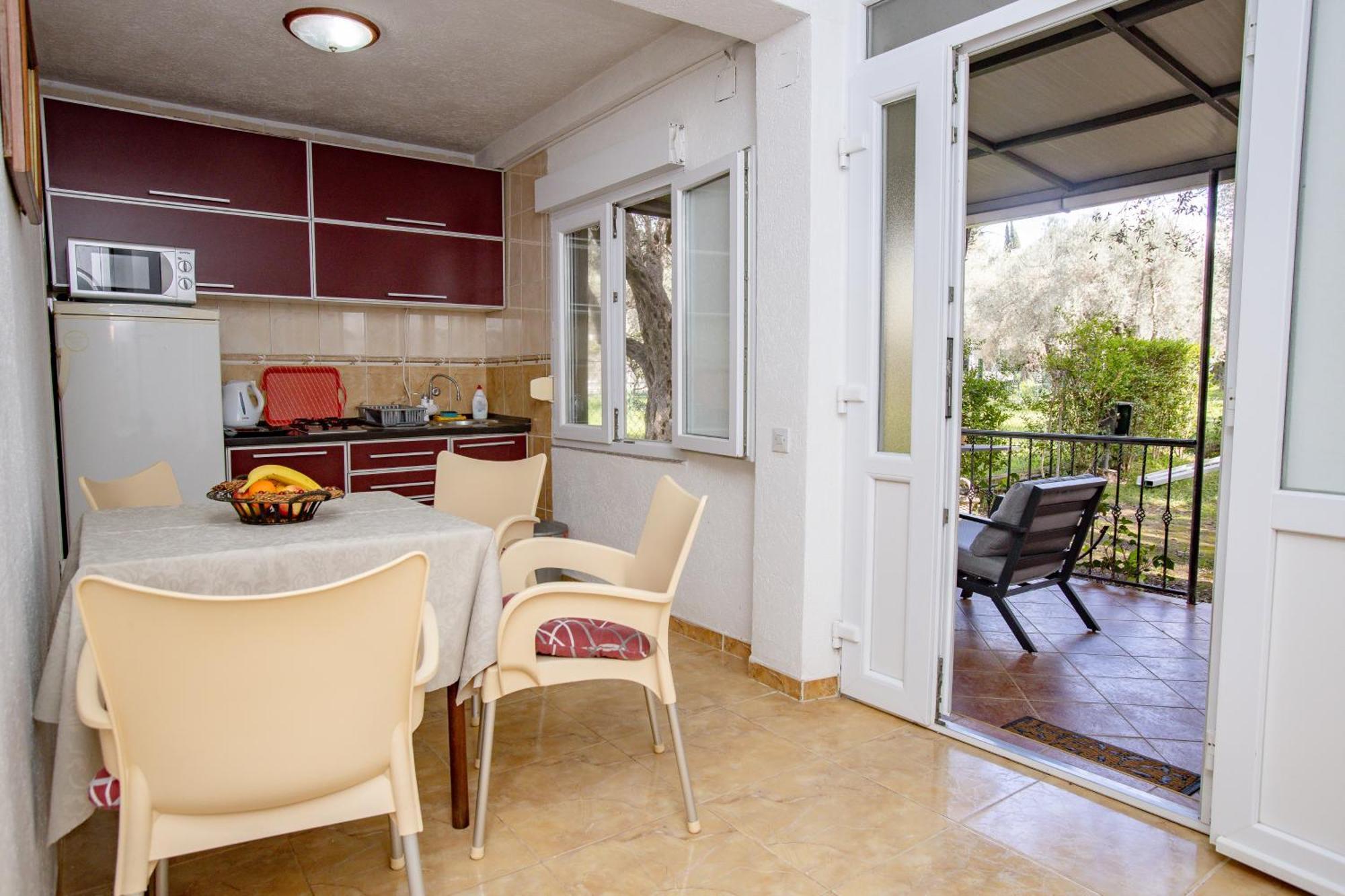 Oliva Apartment *