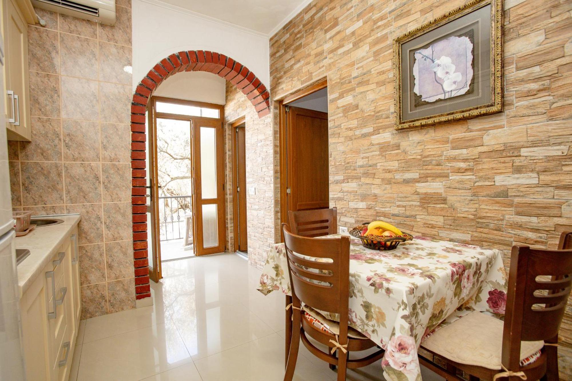 Apartment Oliva Utjeha
