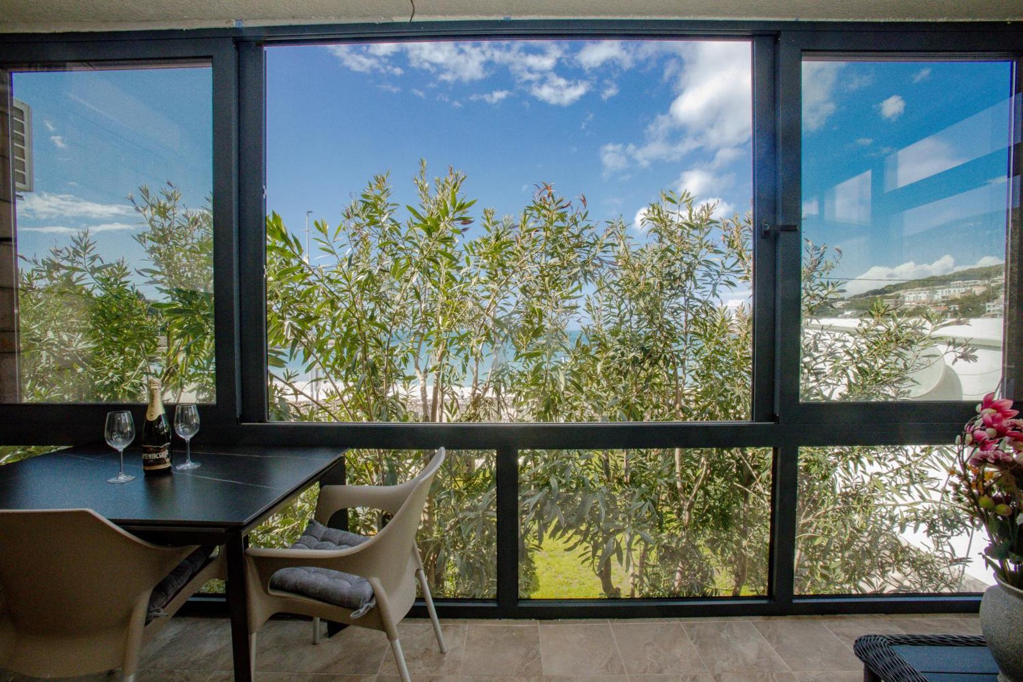 Oliva Apartment *